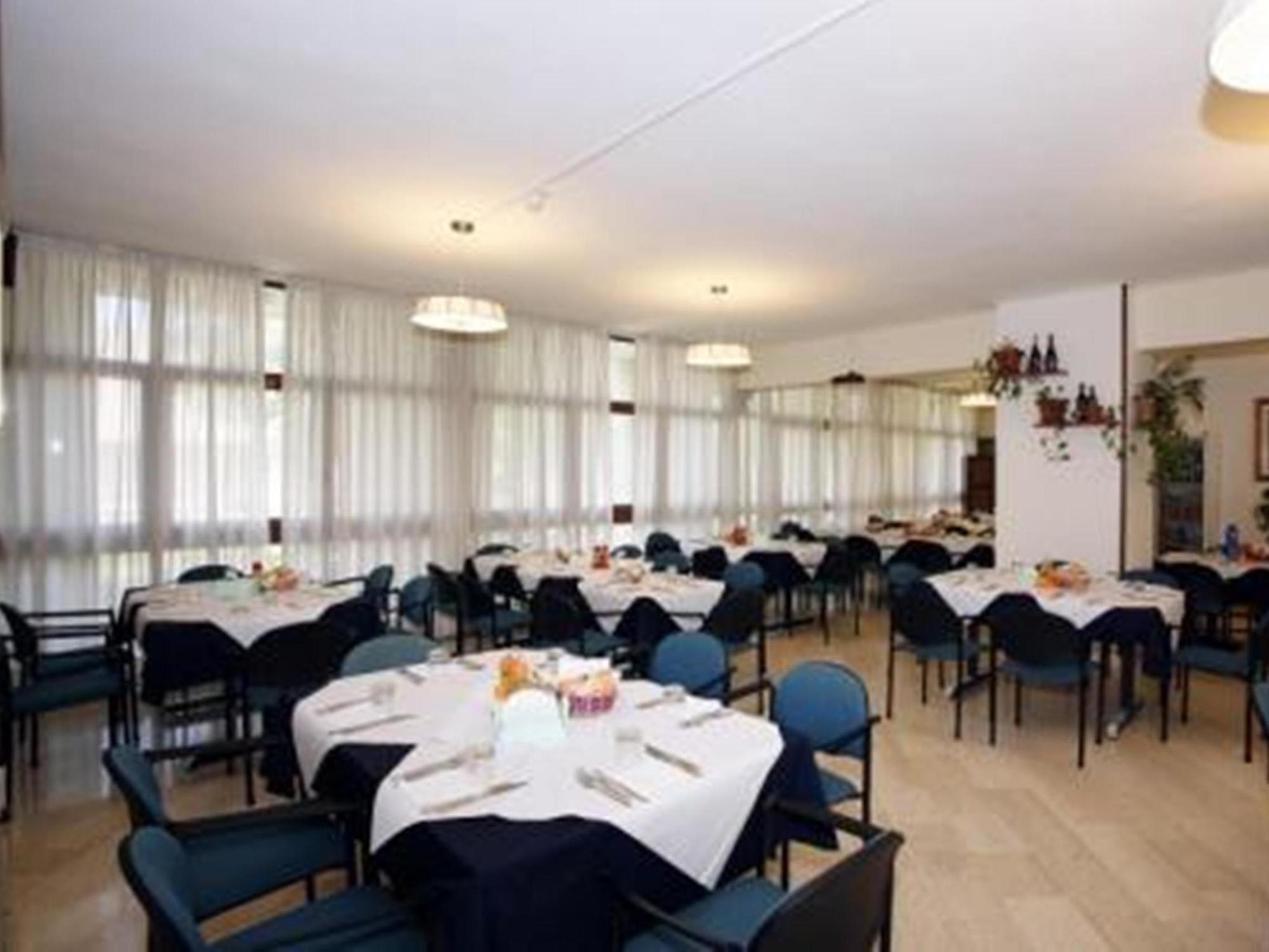 Hotel Casa Pastor Bonus à Lecce Extérieur photo