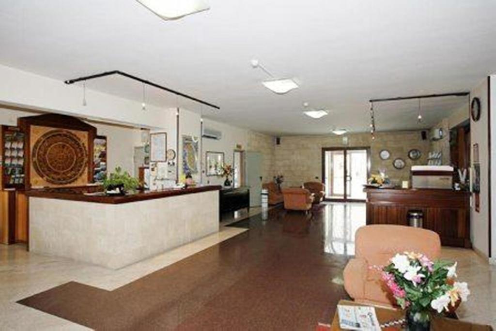 Hotel Casa Pastor Bonus à Lecce Extérieur photo